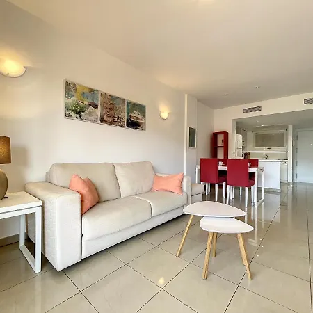 3080- El Bosque Apartment